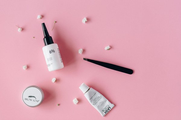 Elevating British High Street Fashion to High-End Couture: The Definitive Styling Handbook